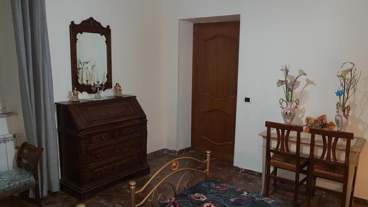 Vecchia Dimora Apartment Marino Bagian luar foto