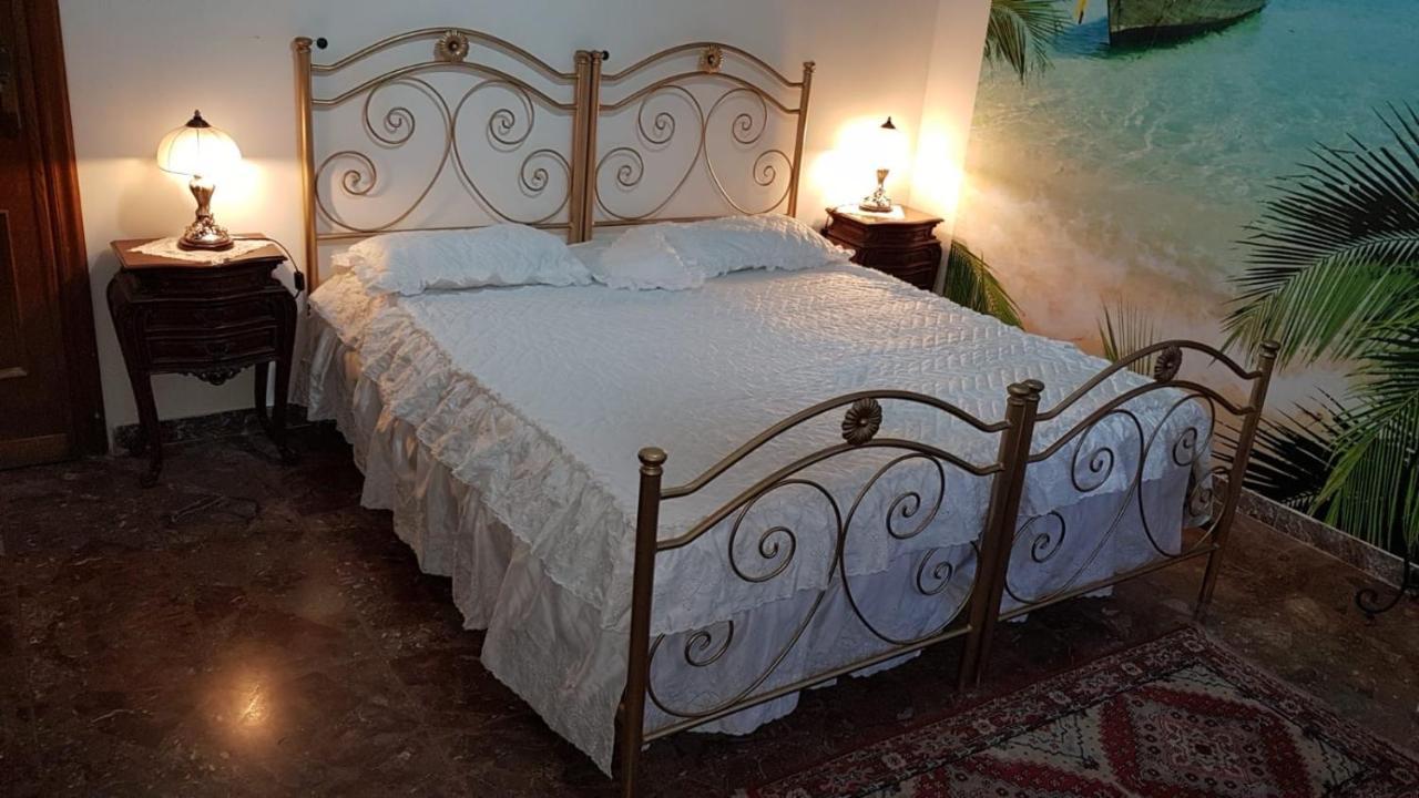 Vecchia Dimora Apartment Marino Bagian luar foto